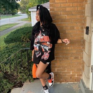 Black Oversized Graphic T